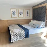 Wavehaven At South Bay