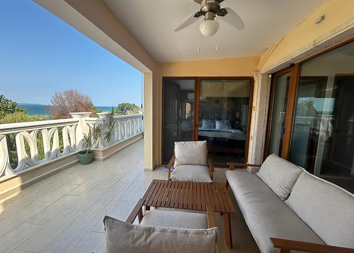 Wavehaven At South Bay Varna