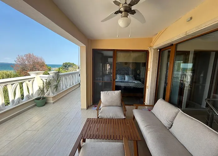 Wavehaven At South Bay Varna