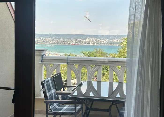 Wavehaven At South Bay Lägenhet