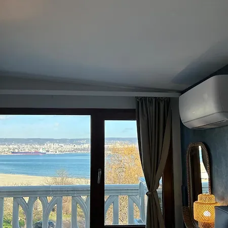 Wavehaven At South Bay